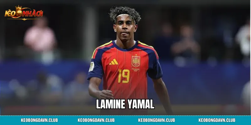 Lamine Yamal: Hành Trình Từ Thần Đồng La Masia Đến Ngôi Sao Bóng Đá Thế Giới
